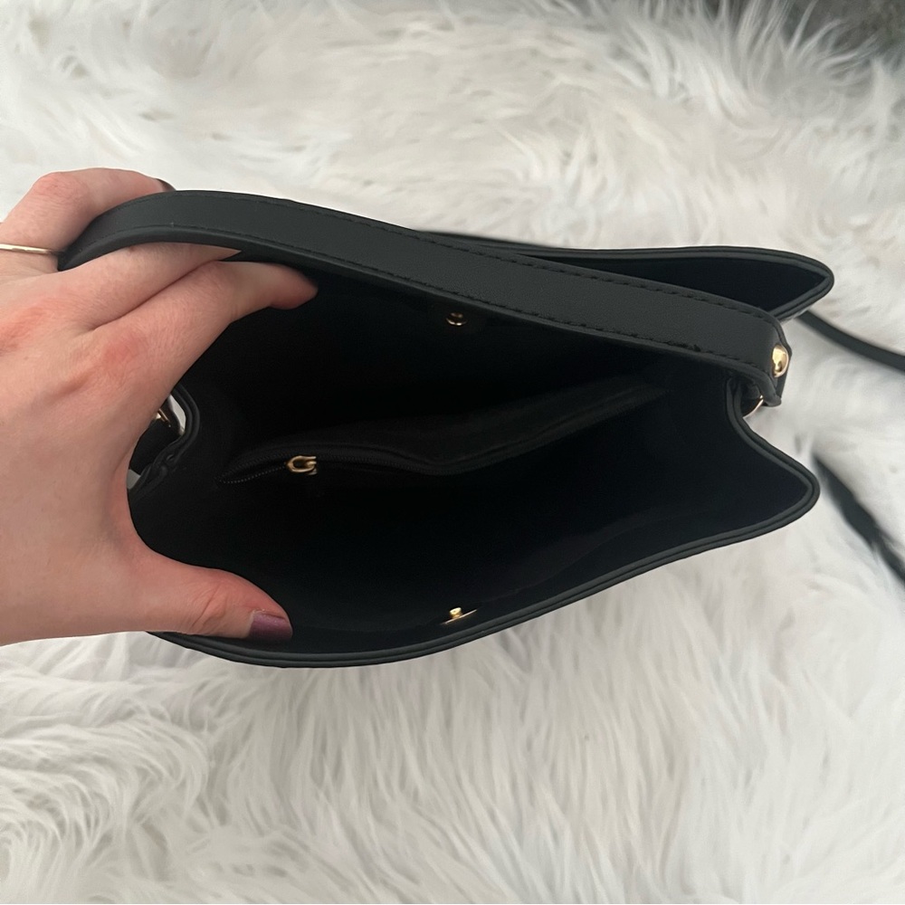 AOTA Black Croc-Embossed Women's Bag - Picture 6 of 9